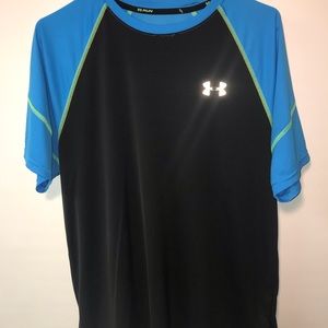 Under Armour men’s Fitted Athletic Shirt